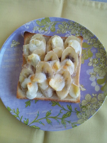 バナナチーズトースト.JPG